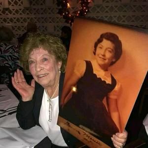 Meet your Posher, Denise